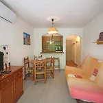Basic Comfort Poblat Tipic 0167 Empuriabrava