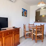Basic Comfort Poblat Tipic 0167 * Empuriabrava