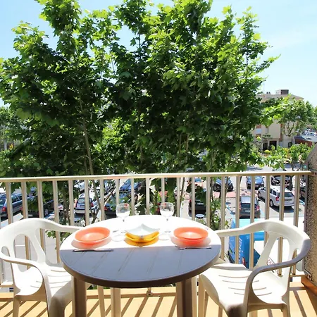 아파트 Basic Comfort Poblat Tipic 0167